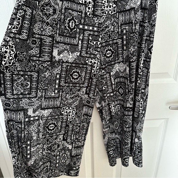 Style & Co Jumpsuit Size L like New - Picture 4 of 7